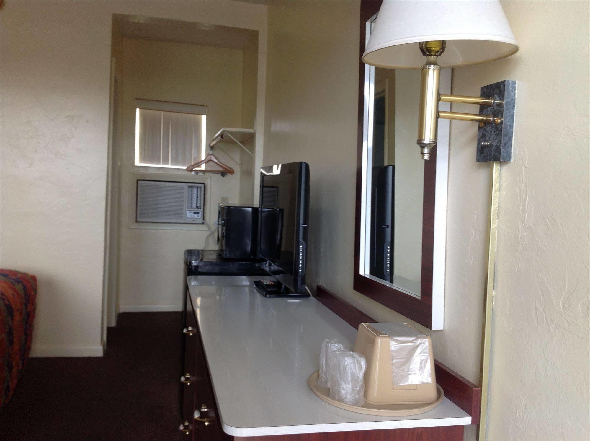 Economy Inn Okeechobee Luaran gambar